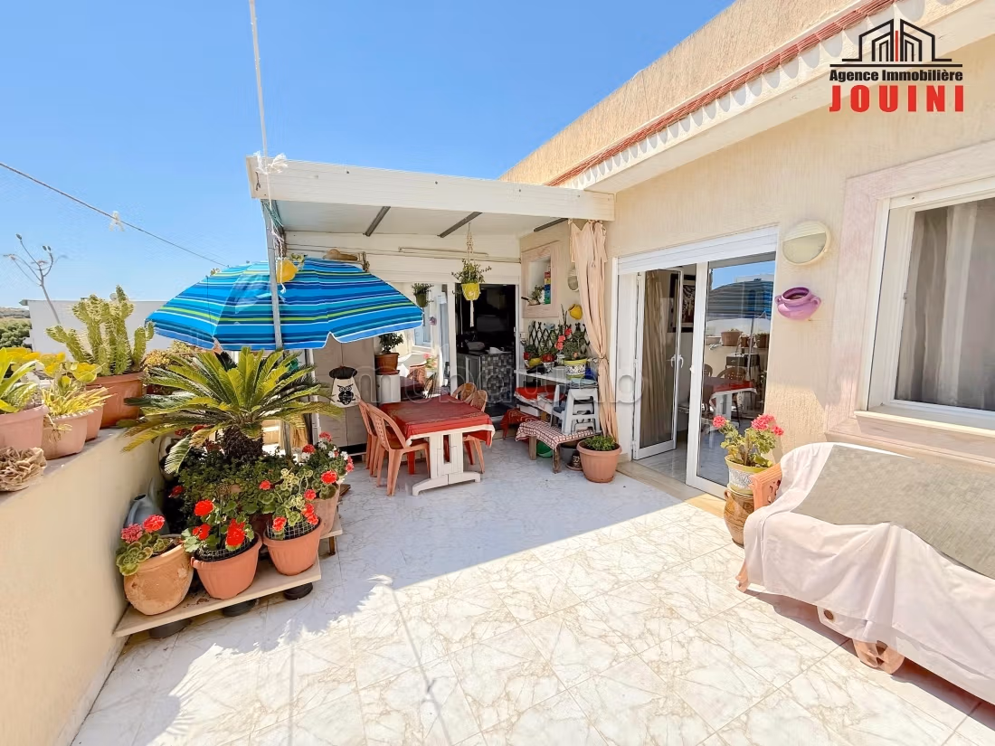 Casa con Duplex S5 a El Mnihla