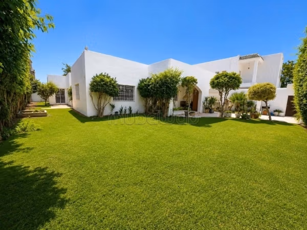 In affitto una villa a Marsa S4 con giardino