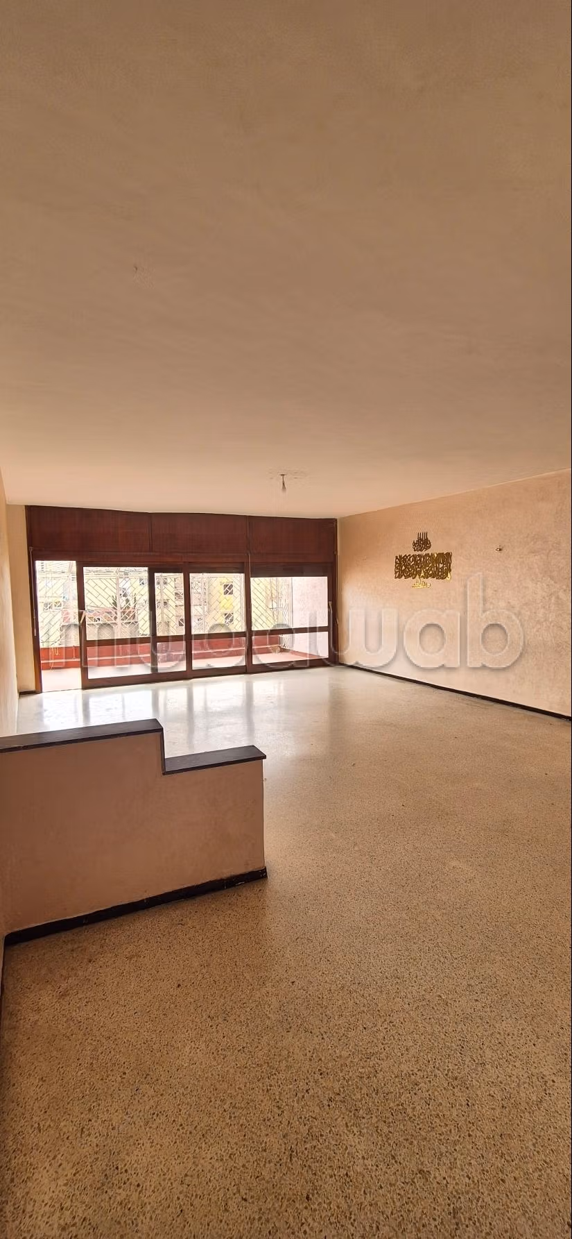 Appartement en location à Mers Sultan de 146 m² avec ascenseur et terrasse et sans vis à vis — 2