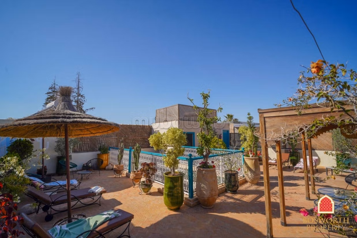 Uitzonderlijk Bab Doukalla Guesthouse Riad Te Koop