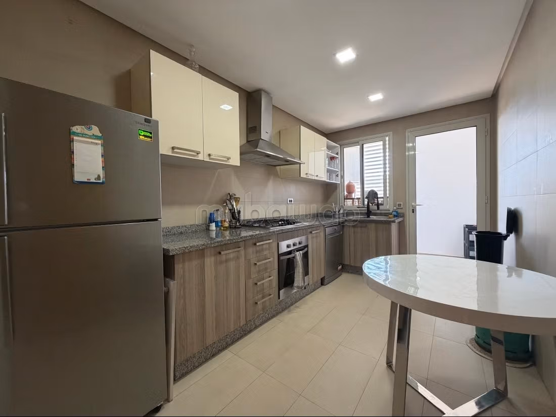 Superbe appartement meublé sur la ville verte