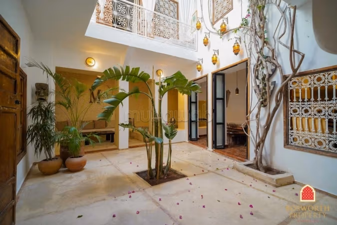 Ben Salah Jewel Riad Te Koop in Marrakech