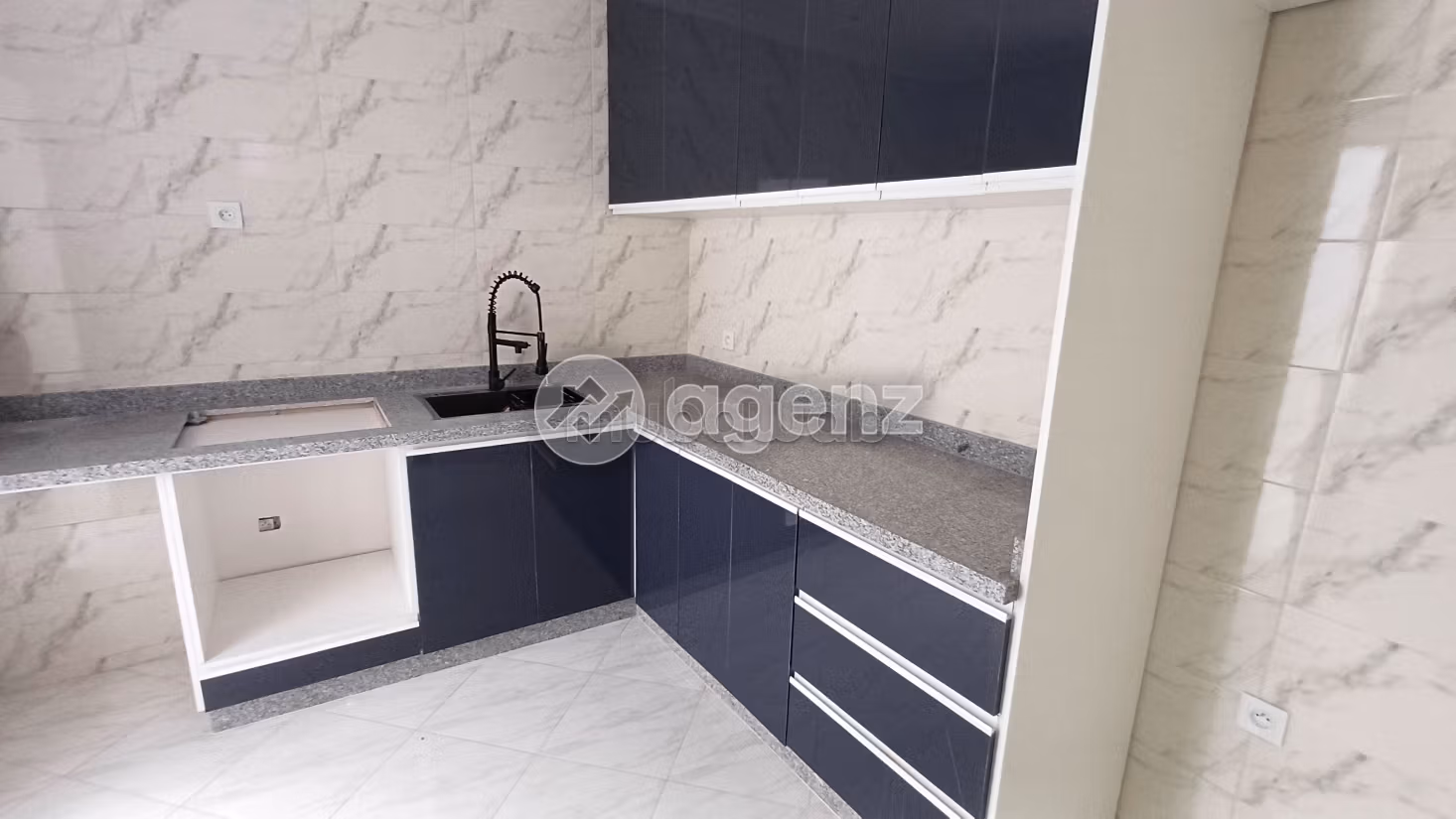 Appartamento in vendita 77 m², 2 camere Hanaa 3 Soussi Tanger