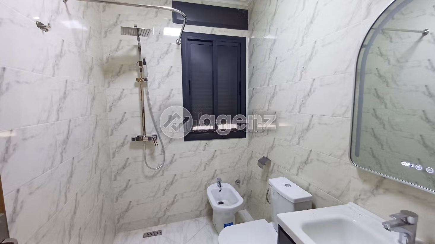 Appartamento in vendita 77 m², 2 camere Hanaa 3 Soussi Tanger