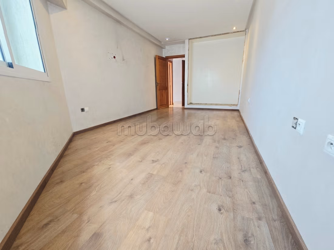 Appartement 83 m² à Ain Chock — 4
