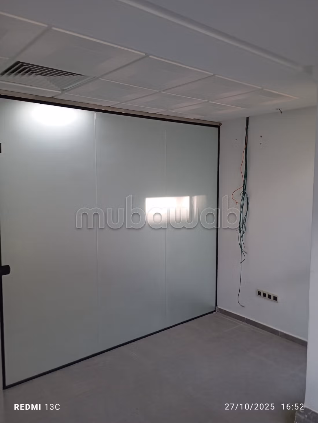 Bureau vide de 45m² au quartier Laymoun
