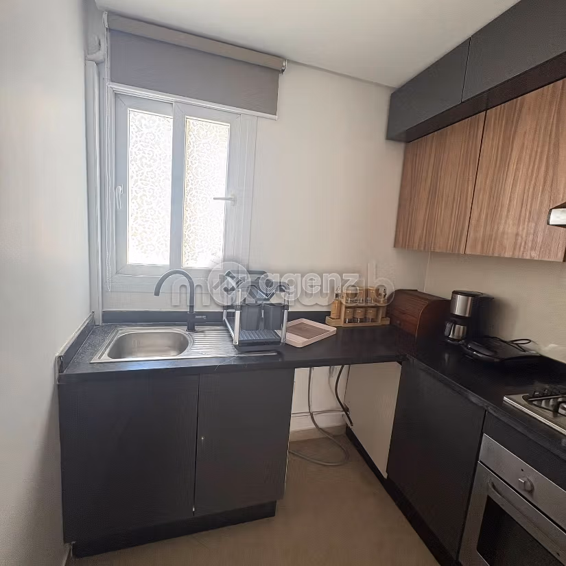 Appartamento in affitto 80 m², 2 camere Ziraoui Casablanca