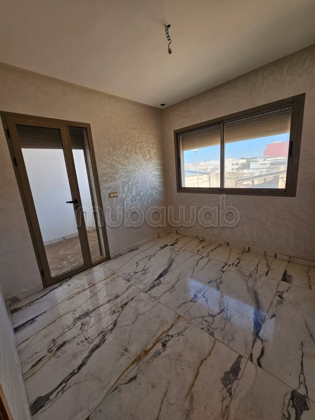 Appartement à vendre 85 m² à Ain Sebaa — 3