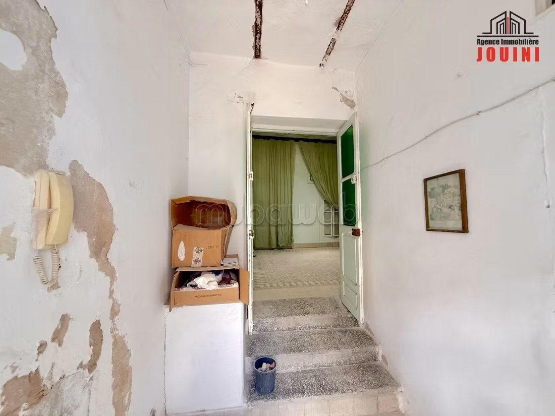 Casa di 370 M² a Bab Souika