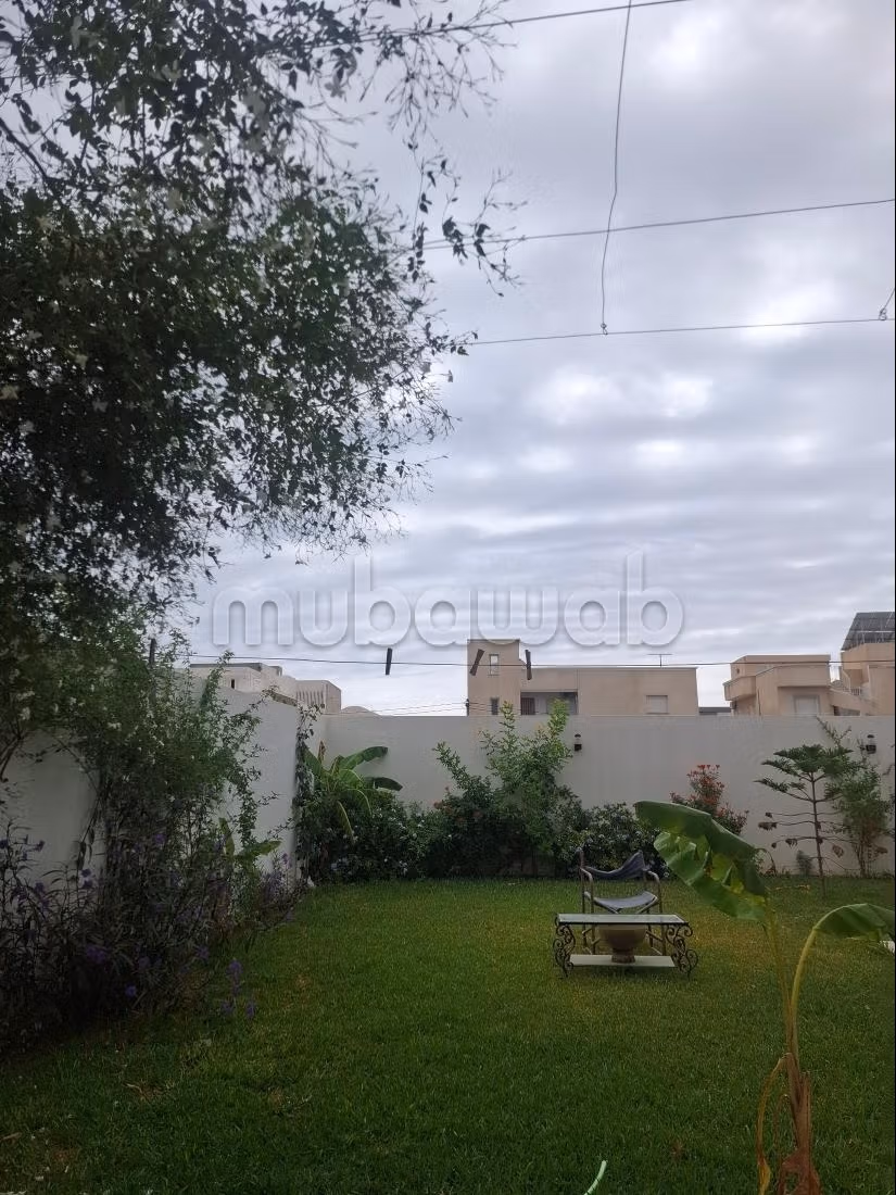 For sale American-style villa high standing