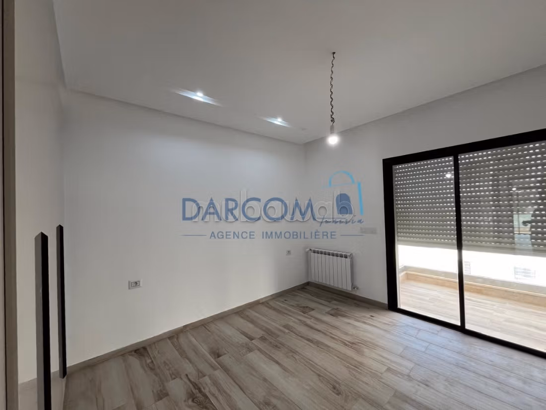 Joli s3 de 184 m² aux Jardins de Carthage