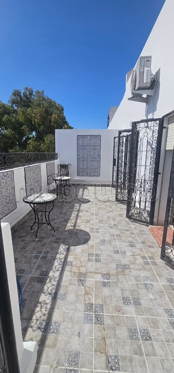 Appartement van 87 vierkante meter met groot terras, Moujahidine