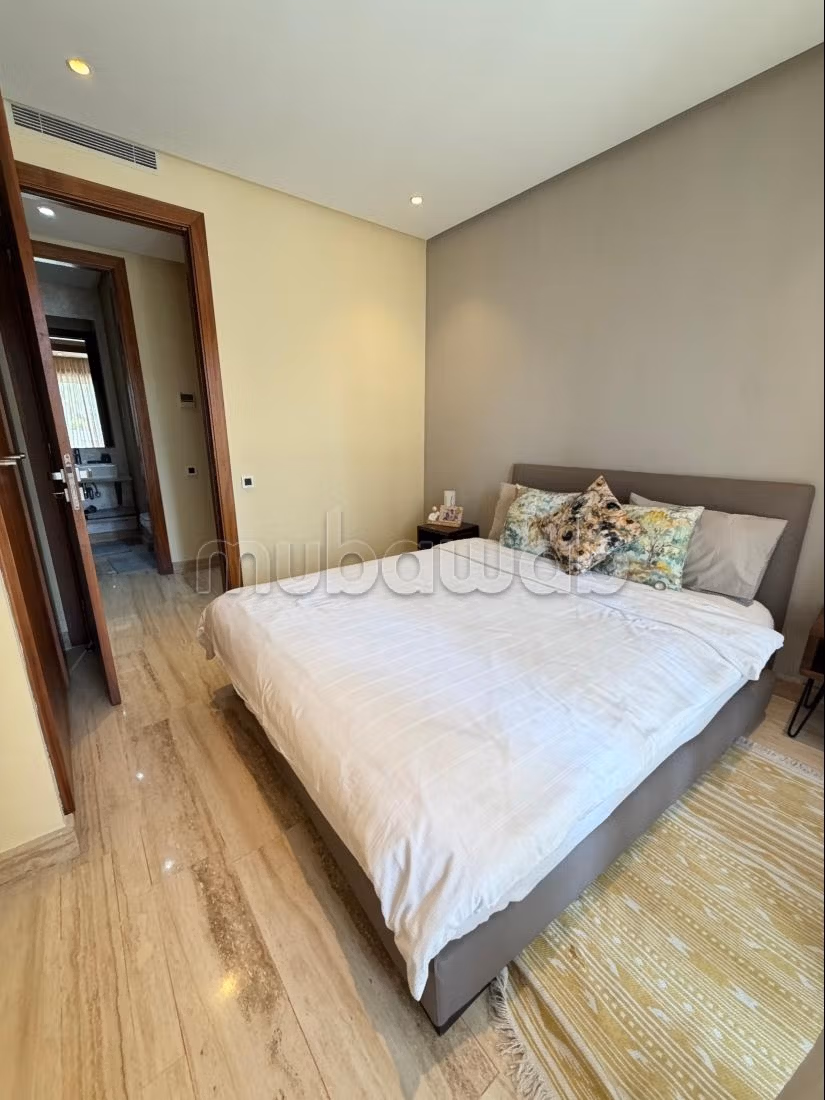 Bel appartement en location à Anfa. 2 belles chambres. Meublé — 5