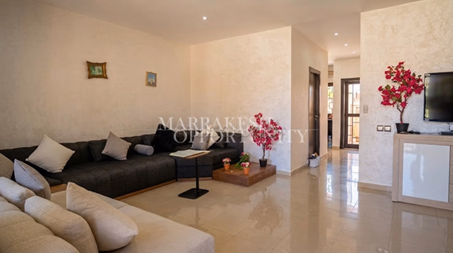 Ground floor apartment for rent in Agdal