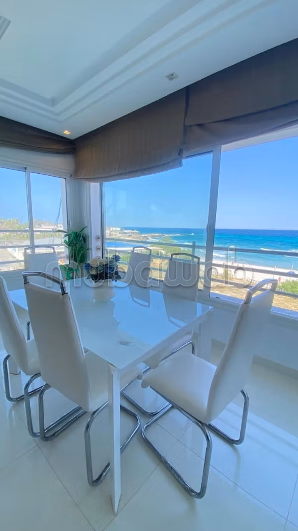 Luxueux appartement pieds dans l’eau