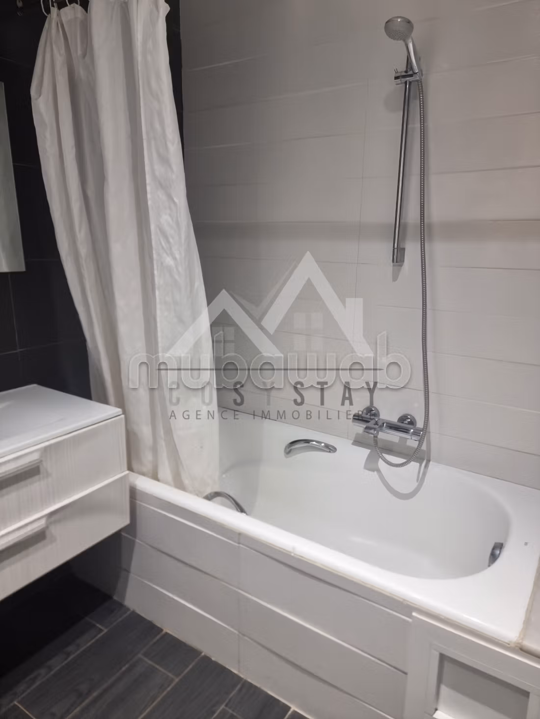 Magnificent S3 high standing apartment for rent