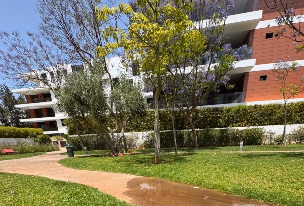 Superbe rez de jardin à vendre à Souissi