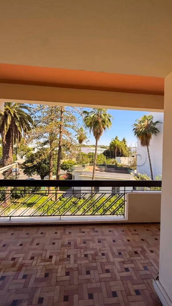Appartement à louer 180m Haut Agdal