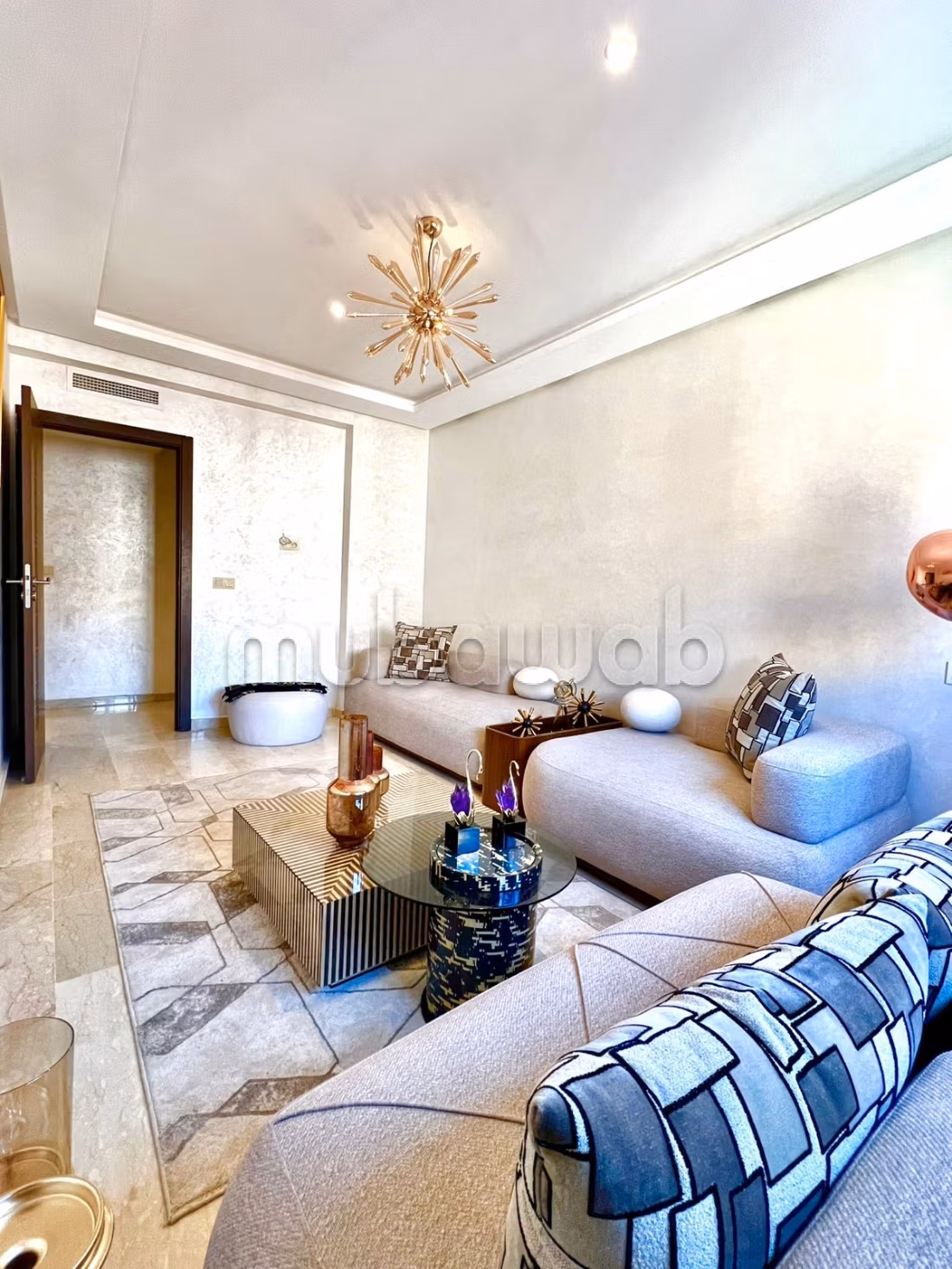 High Standing Apartment with 3 Bedrooms for Rent