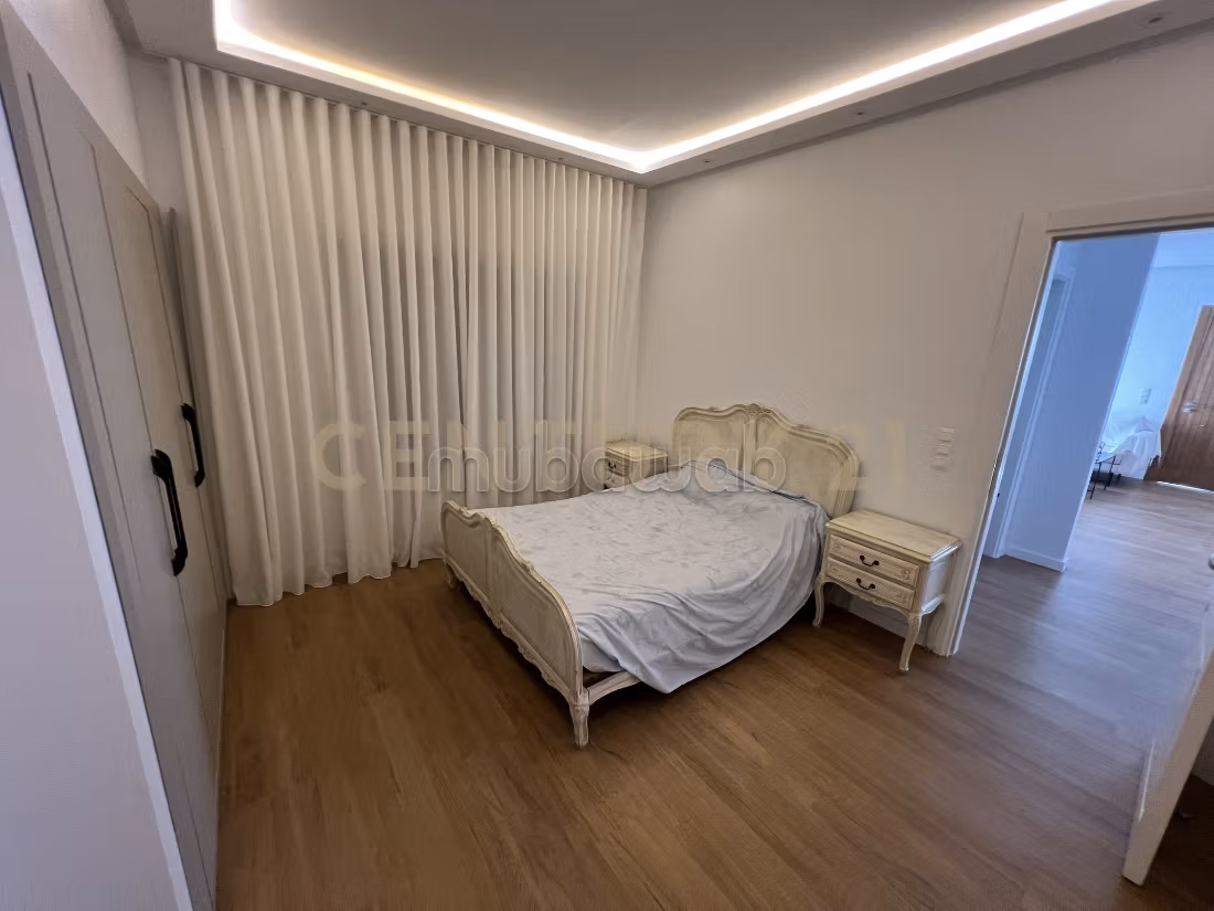 For rent, empty S2 villa with pool in Sidi Mahrsi