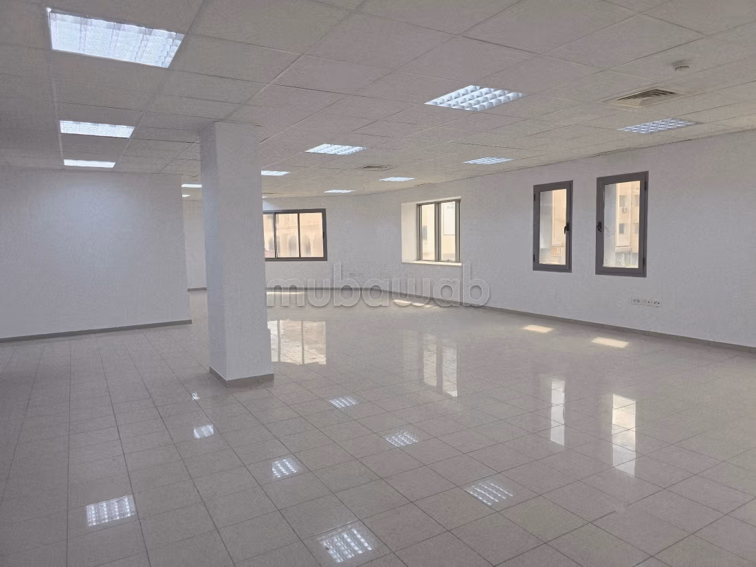 In affitto – Edificio per uffici alle Sponde del Lago 1