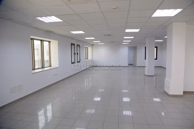 For rent – Office building at the Lakeshores 1
