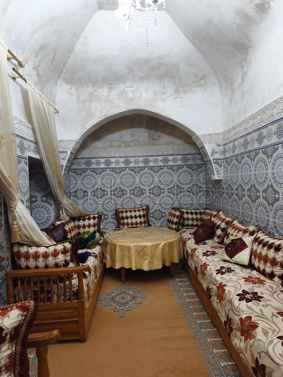 Tres beau riad ancien de 190 m2 au sol 
medina nord