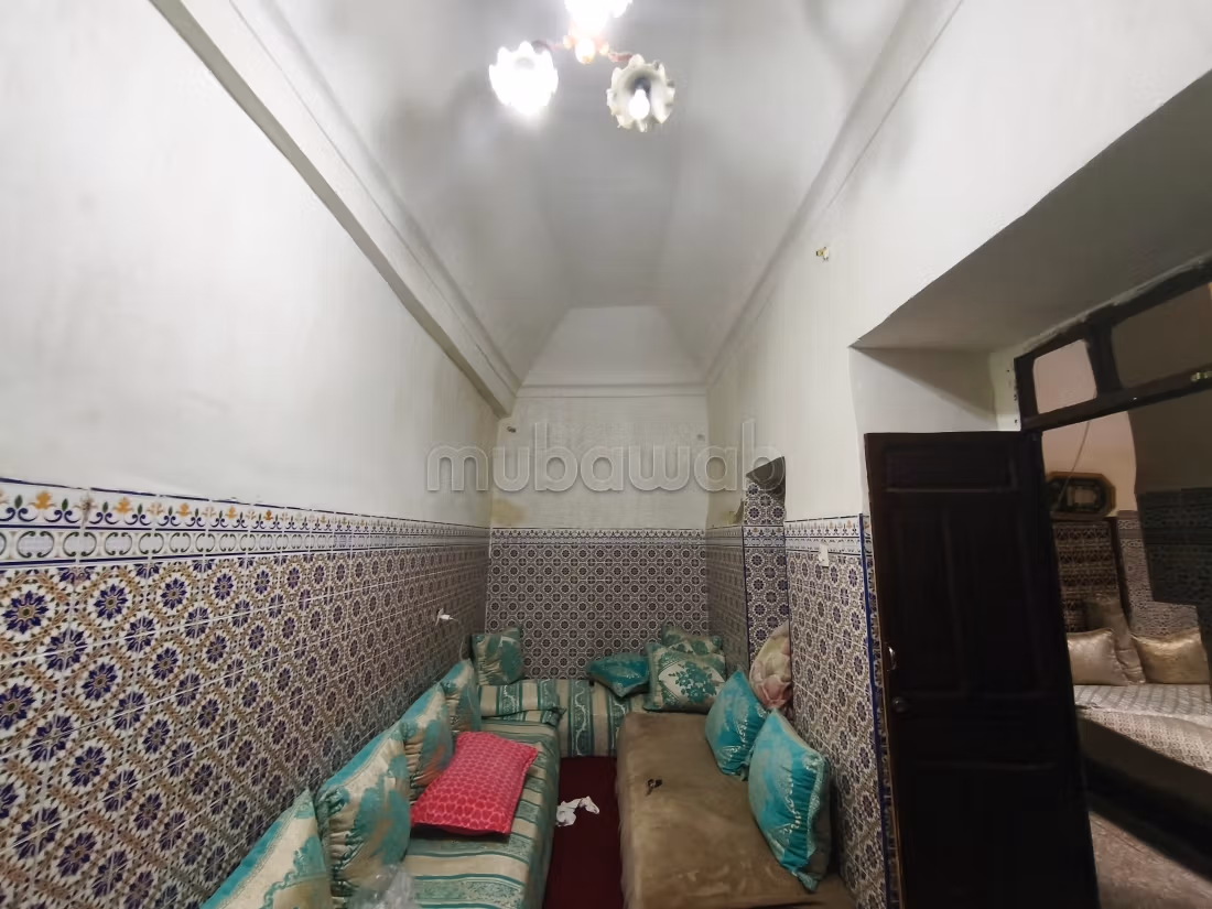 Tres beau riad ancien de 190 m2 au sol 
medina nord