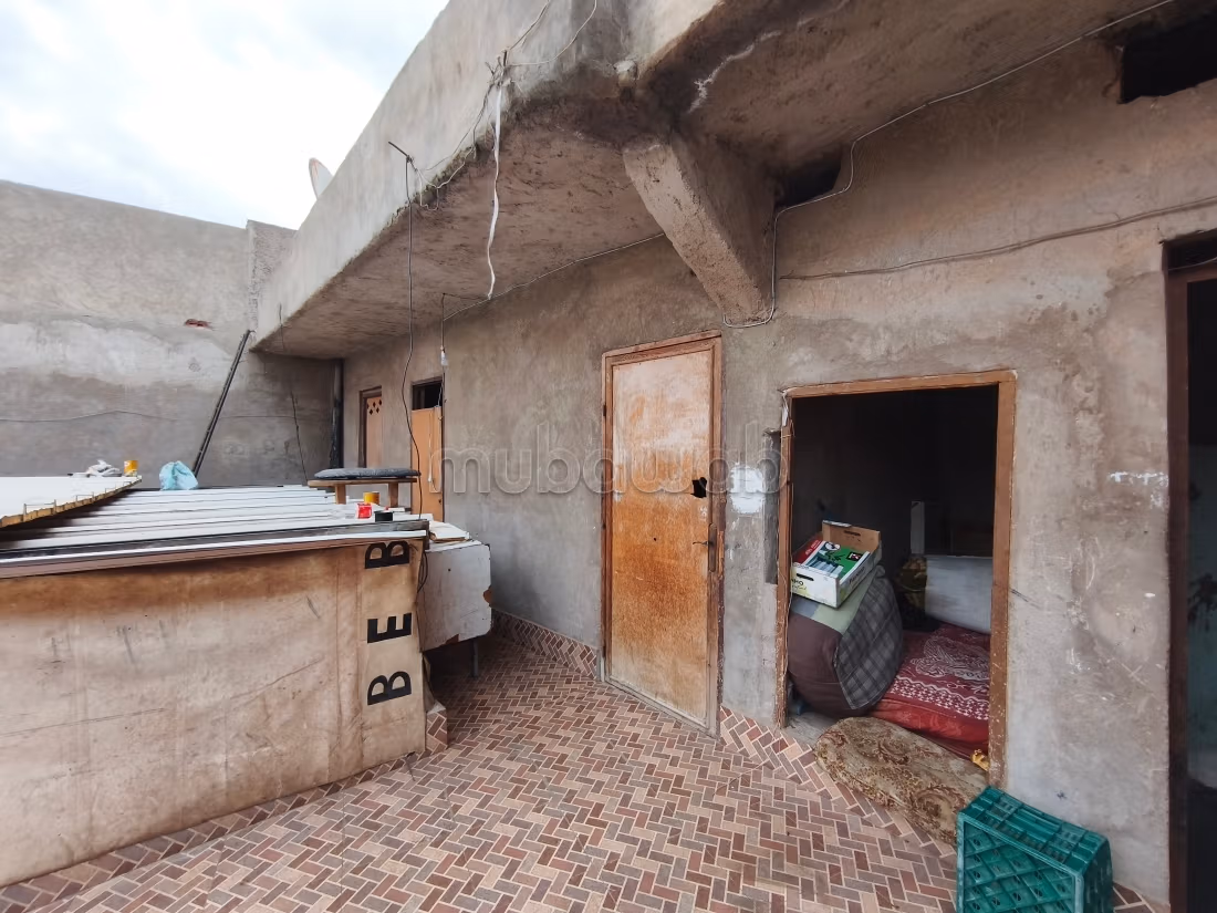 Tres beau riad ancien de 190 m2 au sol 
medina nord
