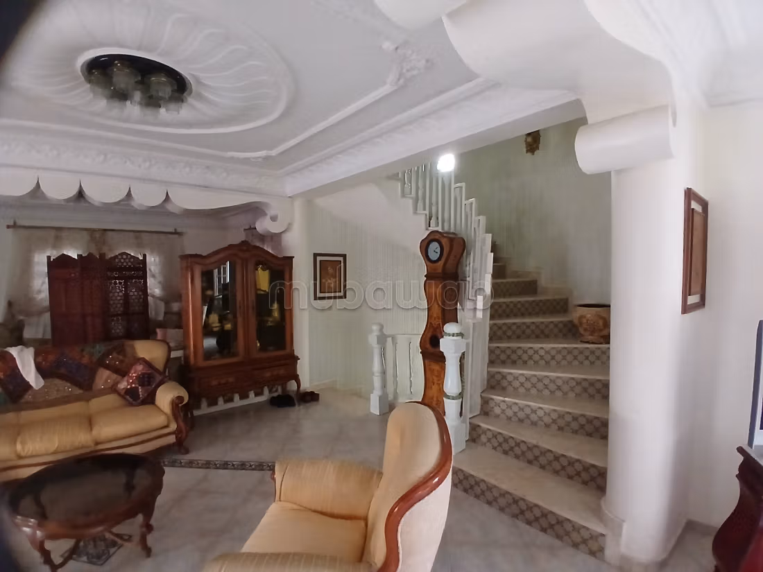 Jolie villa dans un quartier tres calme
