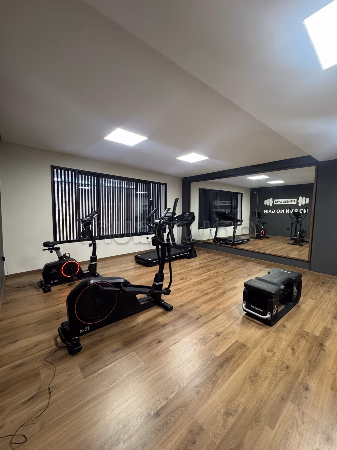 Superbo loft arredato in affitto con terrazza