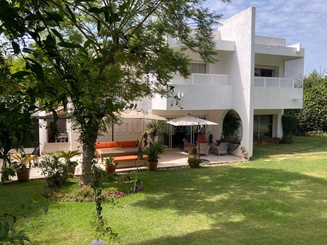 Villa sontuosa in affitto ain diab