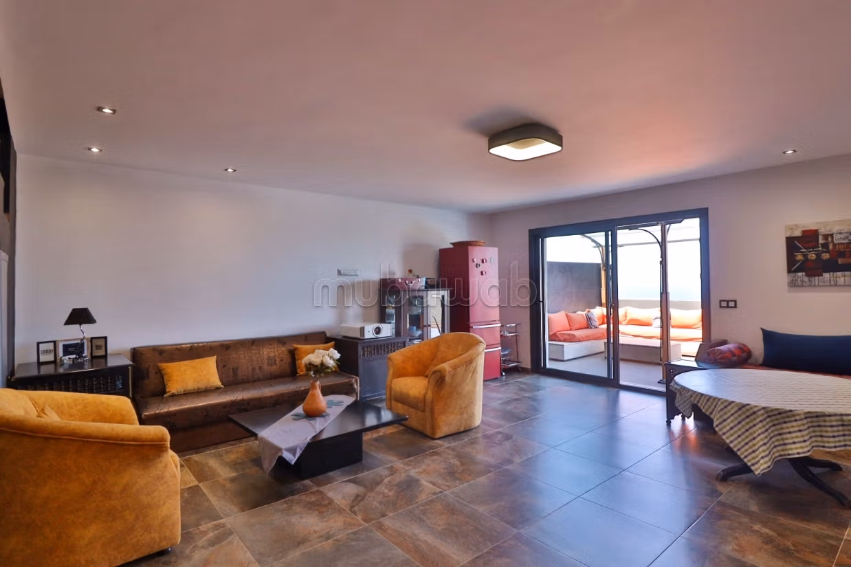 Villa moderne en location dans zone nwinwich