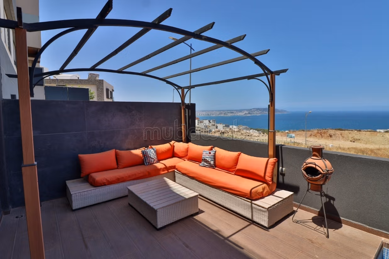 Villa moderne en location dans zone nwinwich