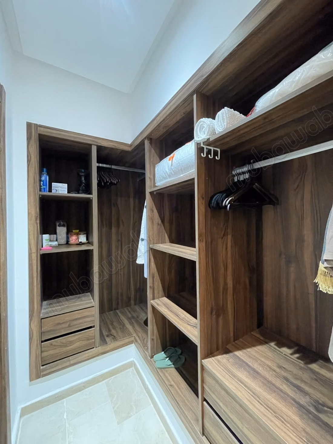 EN ALQUILER: bonito apartamento amueblado de 3 habitaciones en Targa