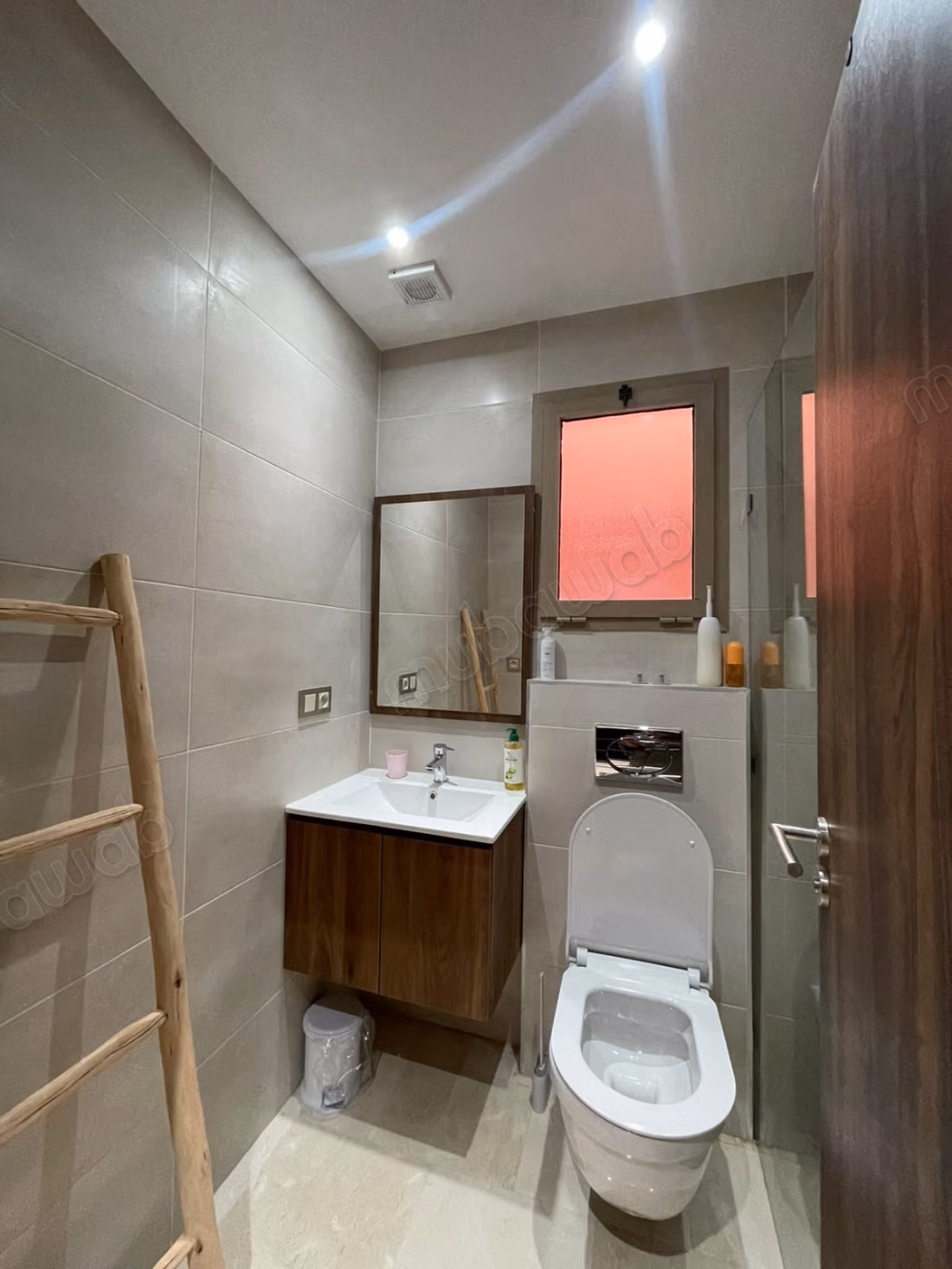 EN ALQUILER: bonito apartamento amueblado de 3 habitaciones en Targa