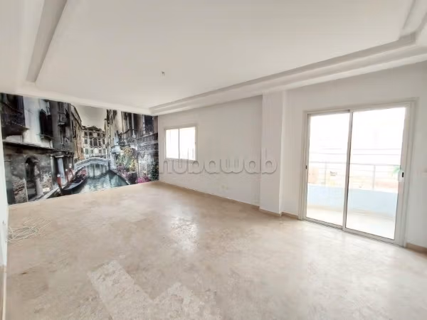 Appartement en vente à Hammam Sousse. Surface de 75 m². Antenne parabolique et sécurité