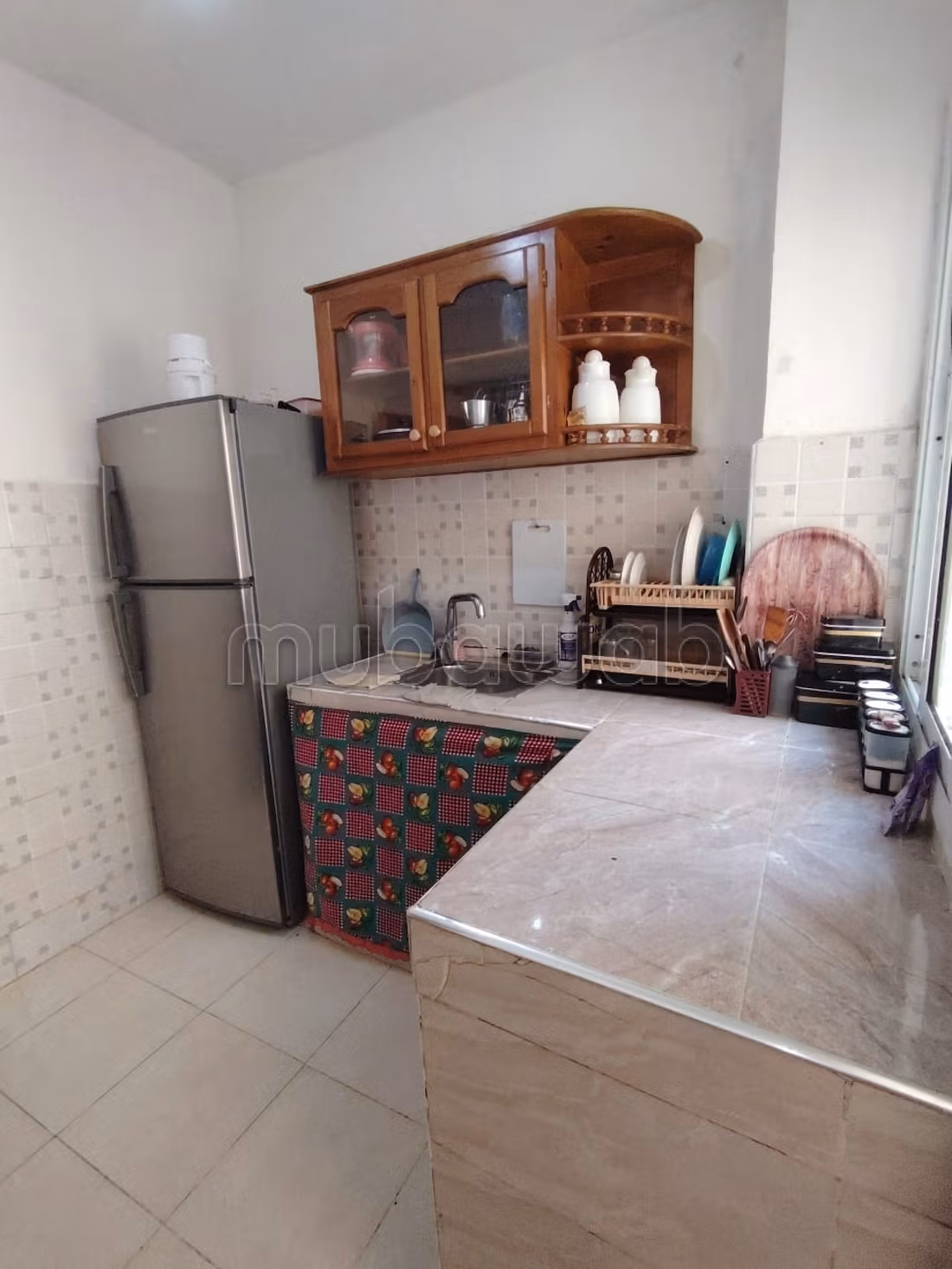 Location d'un appartement à Zone Industrielle Mghogha. 1 Pièce. Salon typique marocain, résidence sécurisée