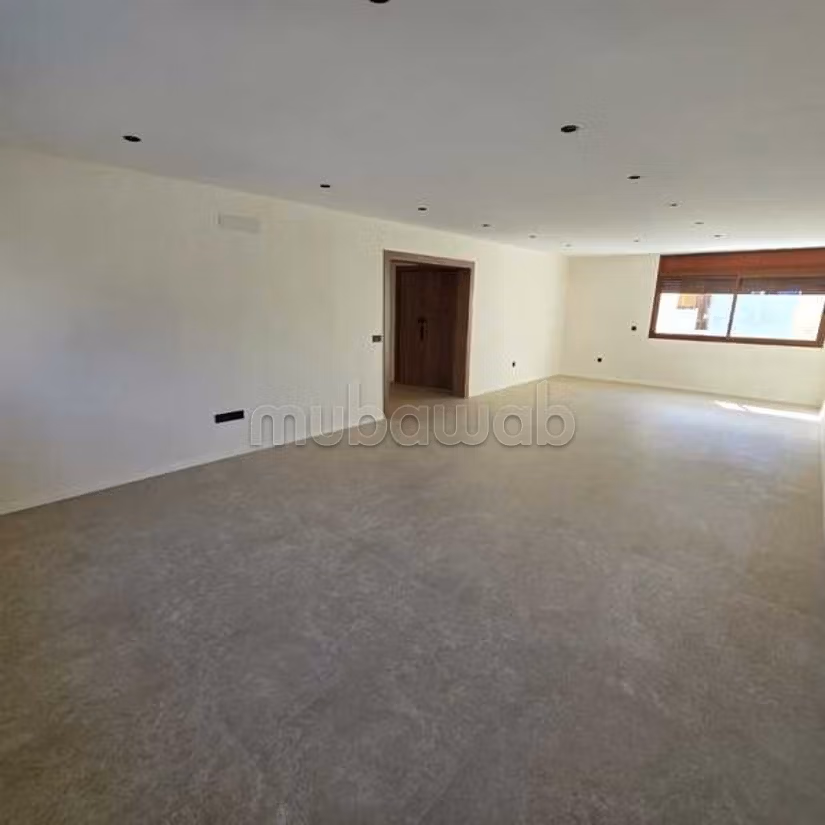Appartement à Vendre de 199.0 m² à Casablanca, Racine