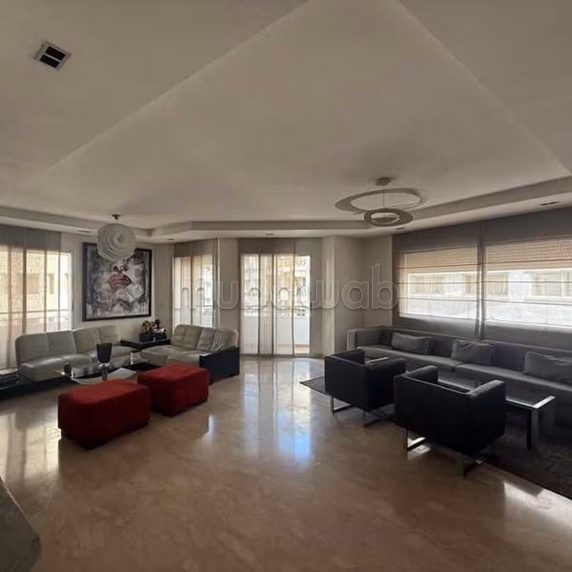 Appartement à Vendre de 163.0 m² à Casablanca, Racine — 4