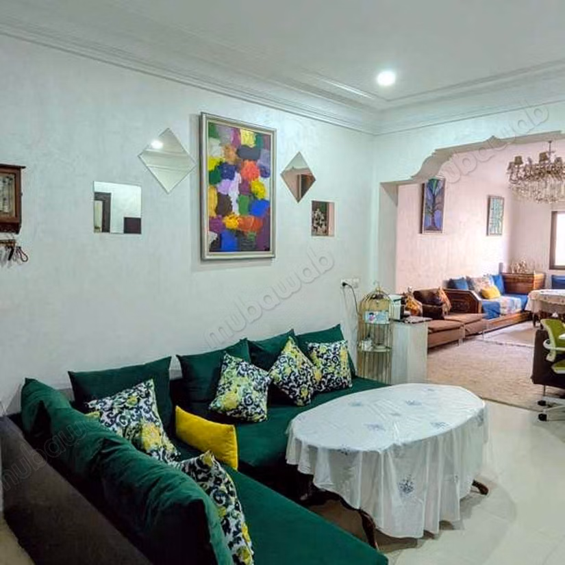 Appartement à Vendre de 122.0 m² à Casablanca, Lekrimat