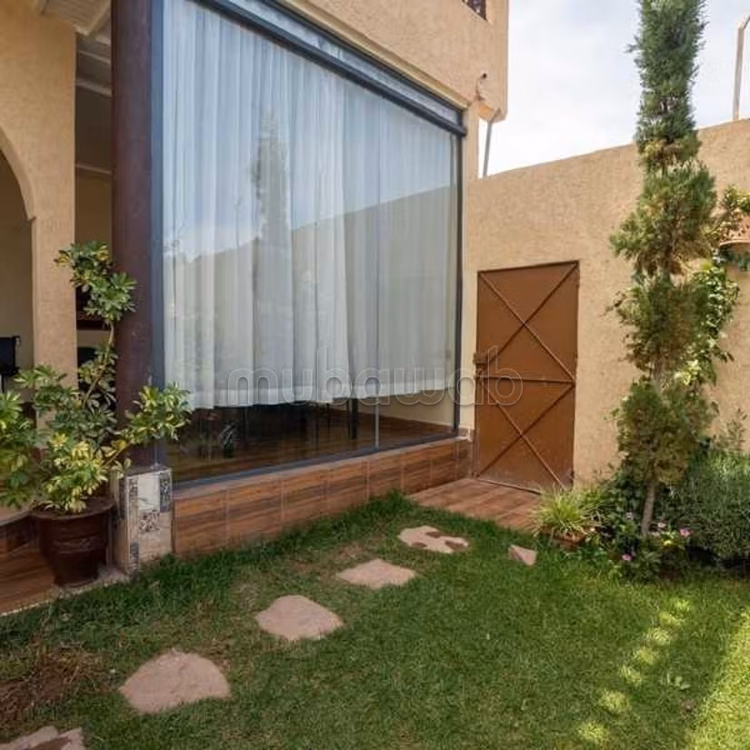 Villa in Affitto di 500.0 m² a Marrakech, Via L'Ourika Tassoultante