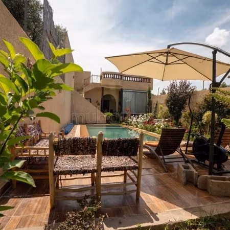 Villa à Louer de 500.0 m² à Marrakech, 
Route De L'Ourika Tassoultante