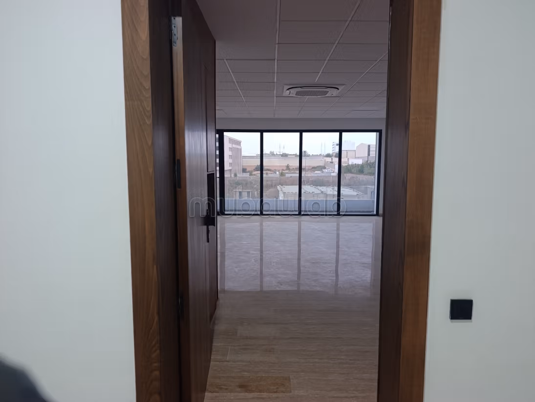 Uffici in affitto ad Almaz
