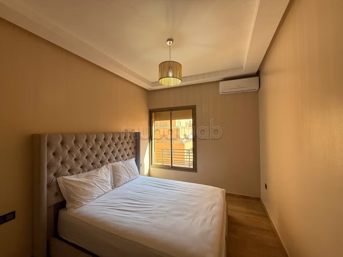 Très bel appartement a vendre à Route Casablanca. 
3 pièces. 
Bien meublé
