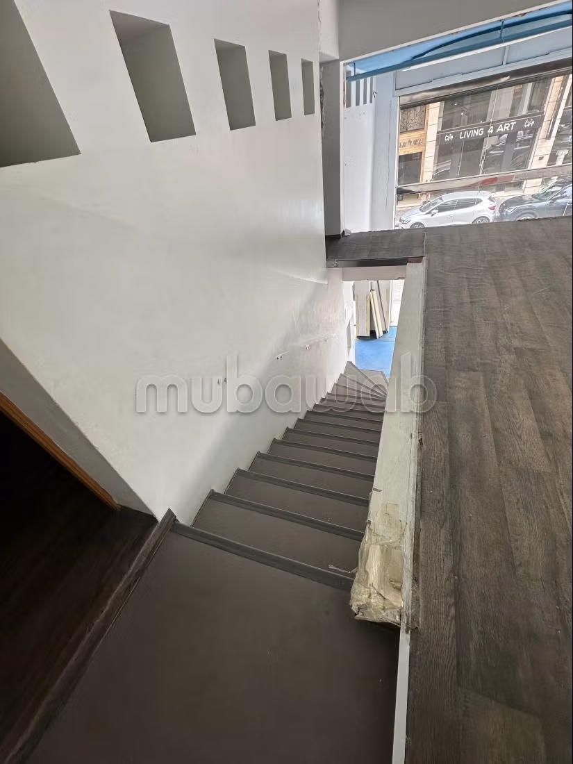 Negozio in affitto nel quartiere Racine