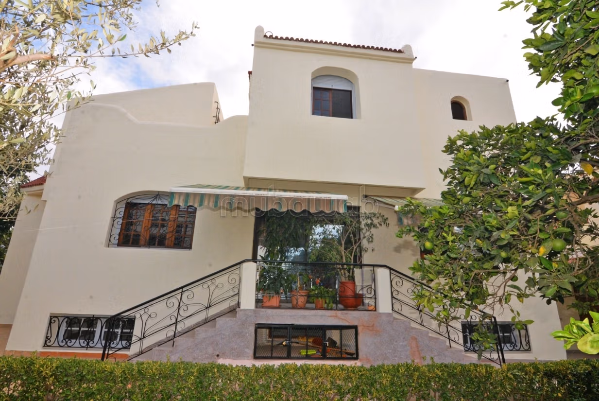 Te koop villa in het hart van Hay Ryad