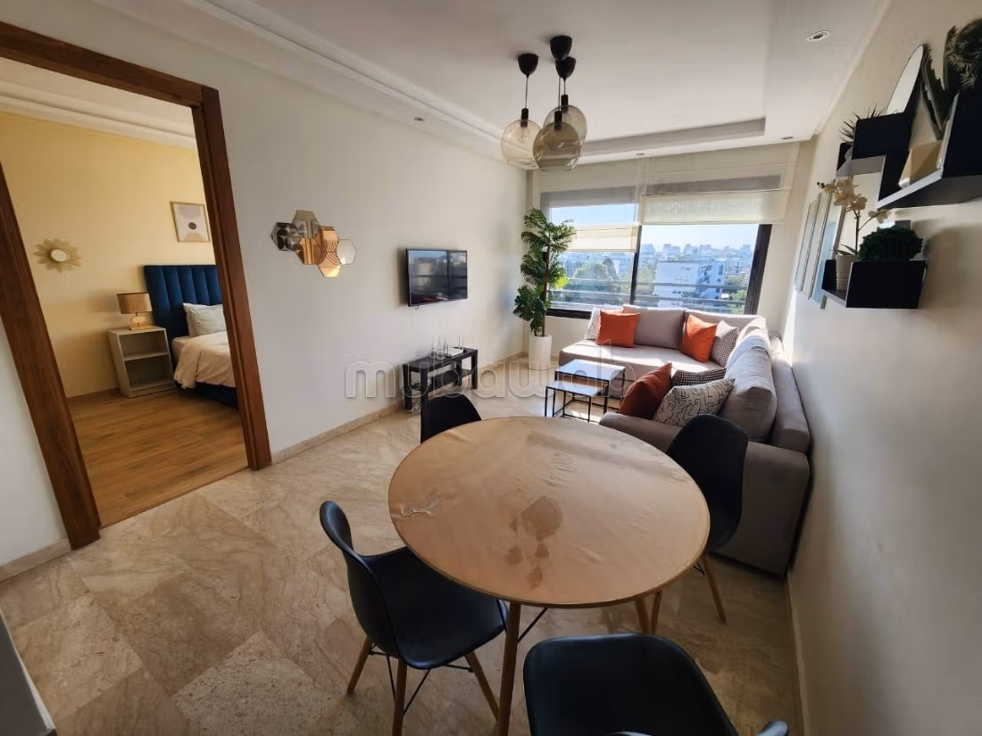 Studio meublé Val Fleuri 7000 dh — 2