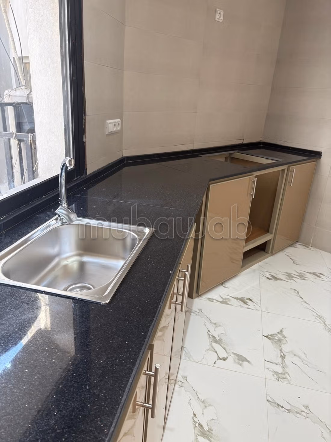 Appartement 108 m² à Les Hôpitaux — 10