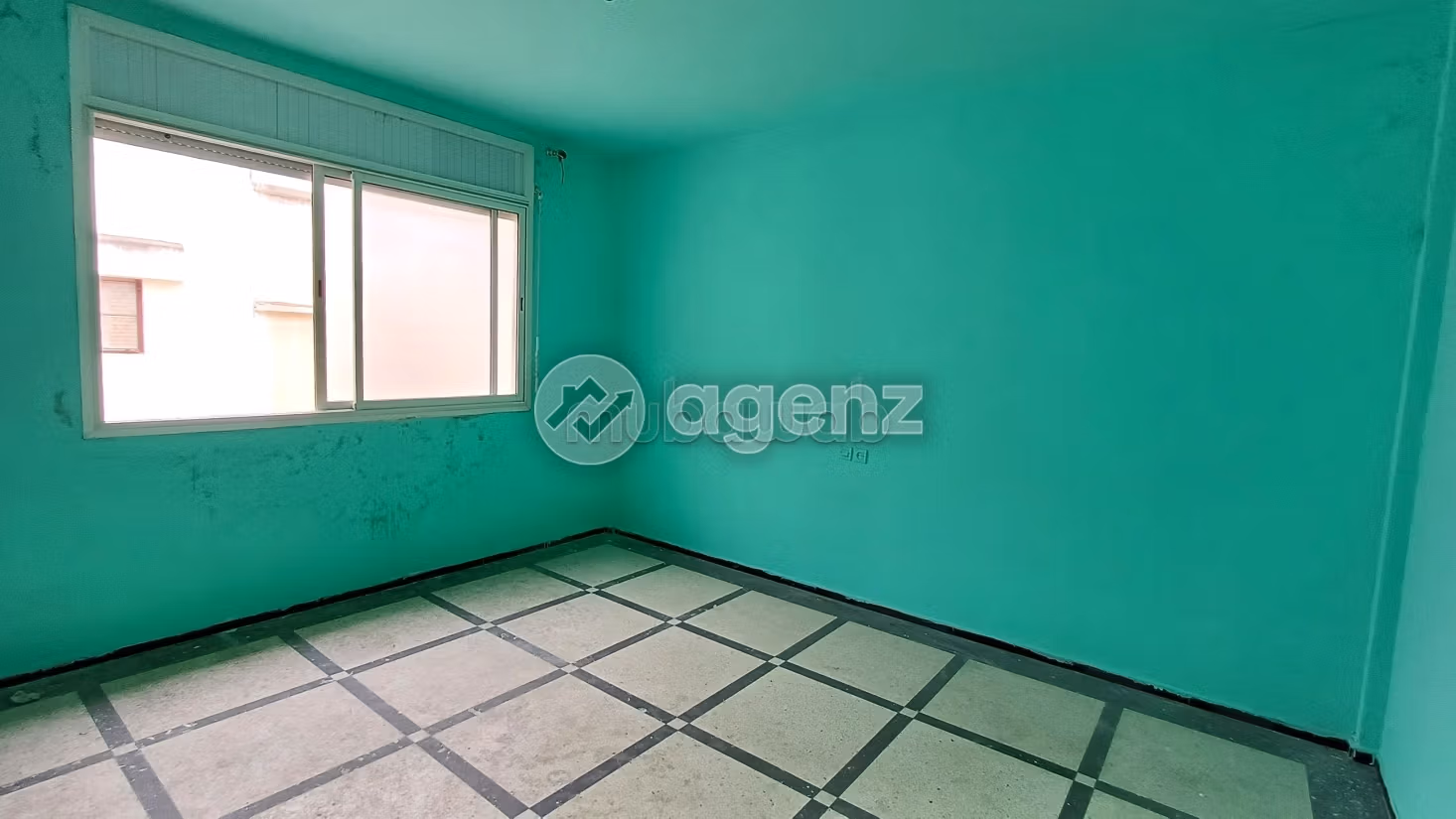 Appartement à vendre 60 m², 2 chambres Maghreb Al Arabi Skhi...